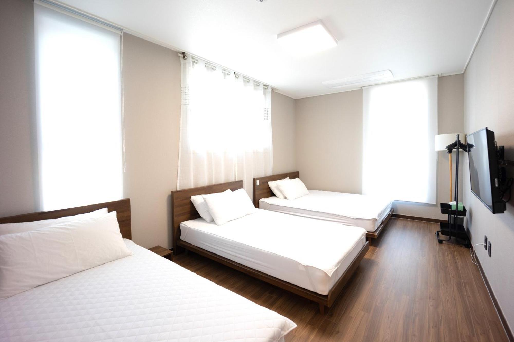 Incheon Airport Guest House King Dış mekan fotoğraf