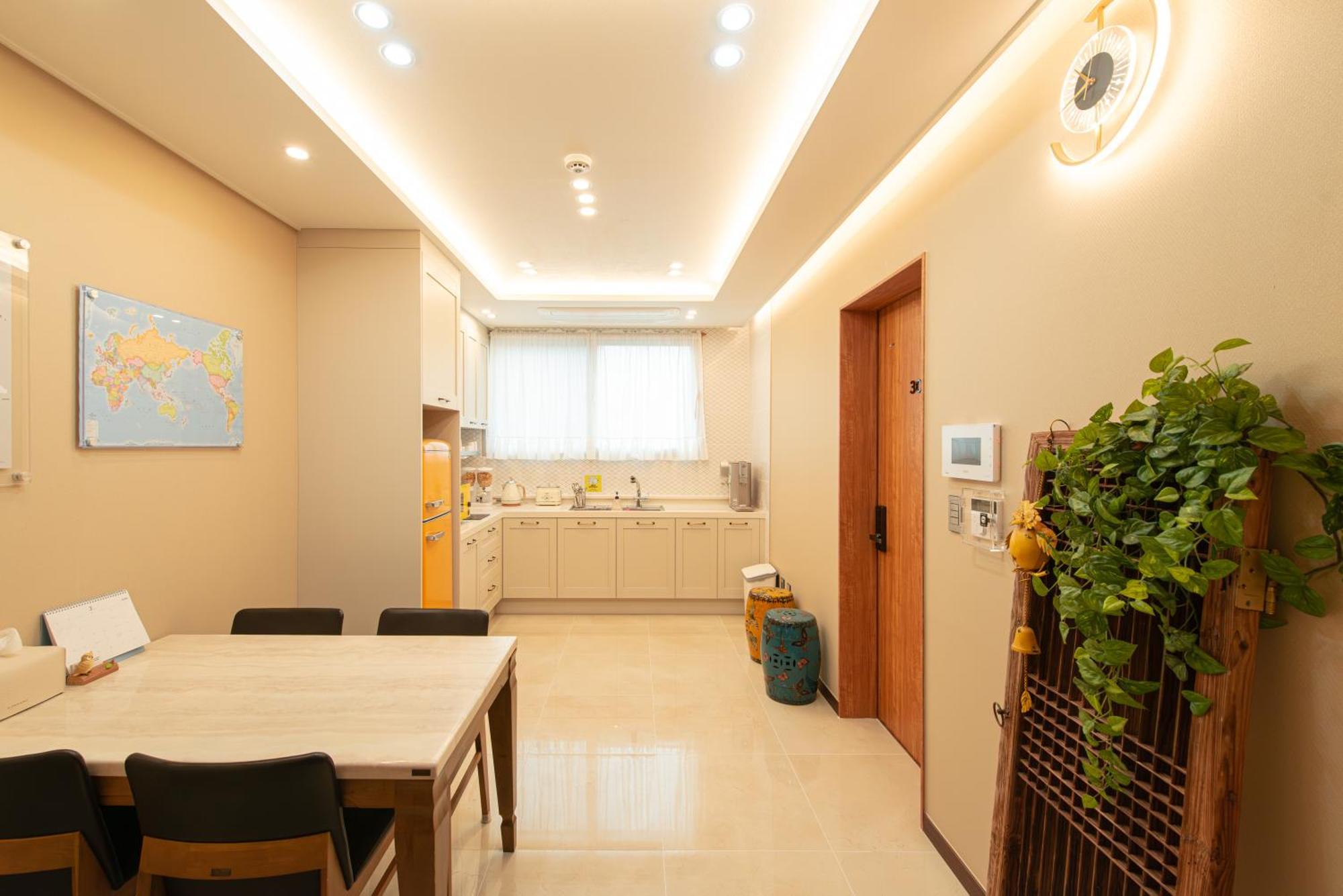 Incheon Airport Guest House King Dış mekan fotoğraf